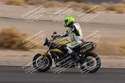 media/Dec-17-2022-SoCal Trackdays (Sat) [[224abd9271]]/Bowl Exit Speed (145pm)/